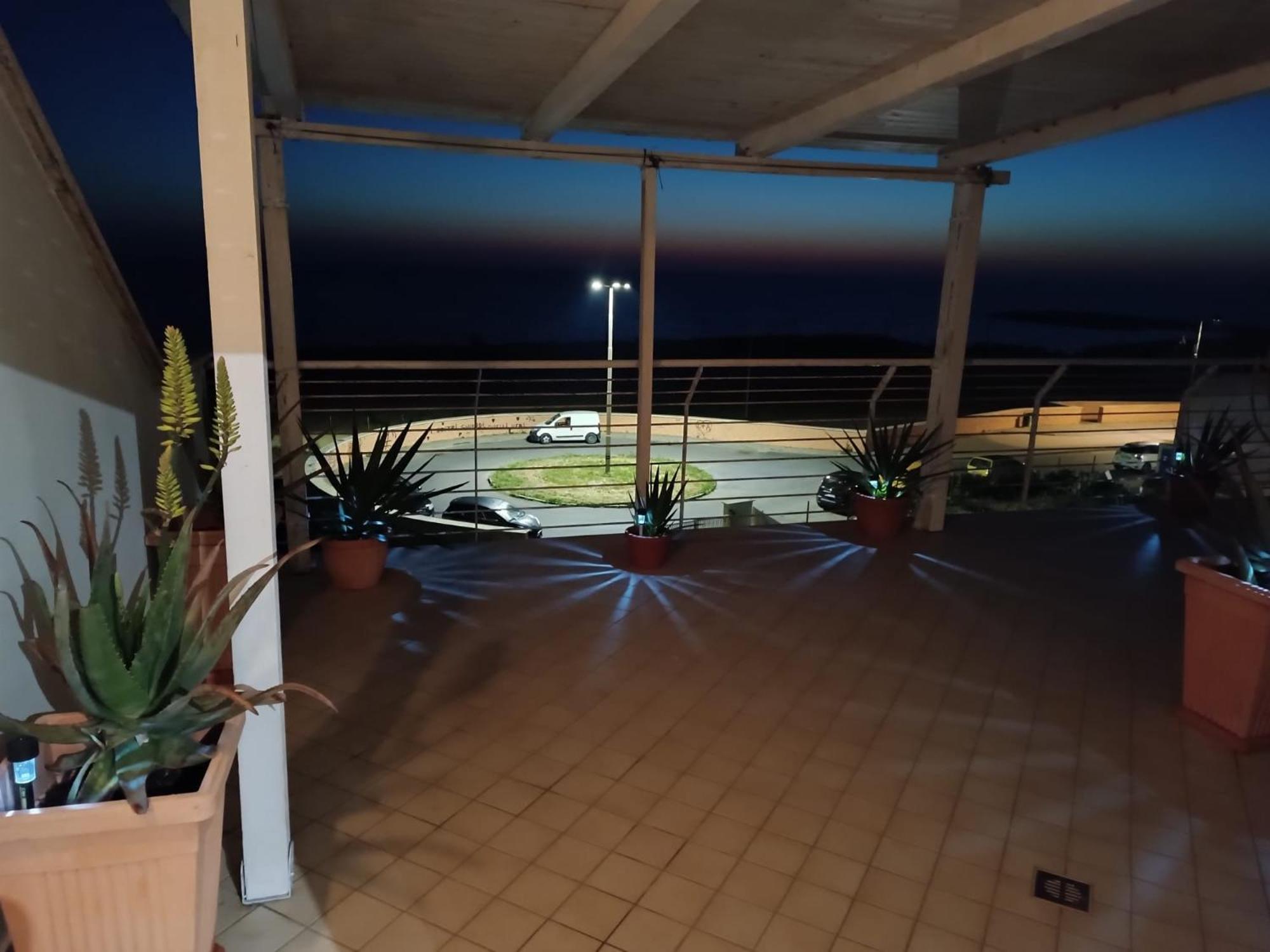Armareaoverseassuites 1 Fiumicino Bagian luar foto