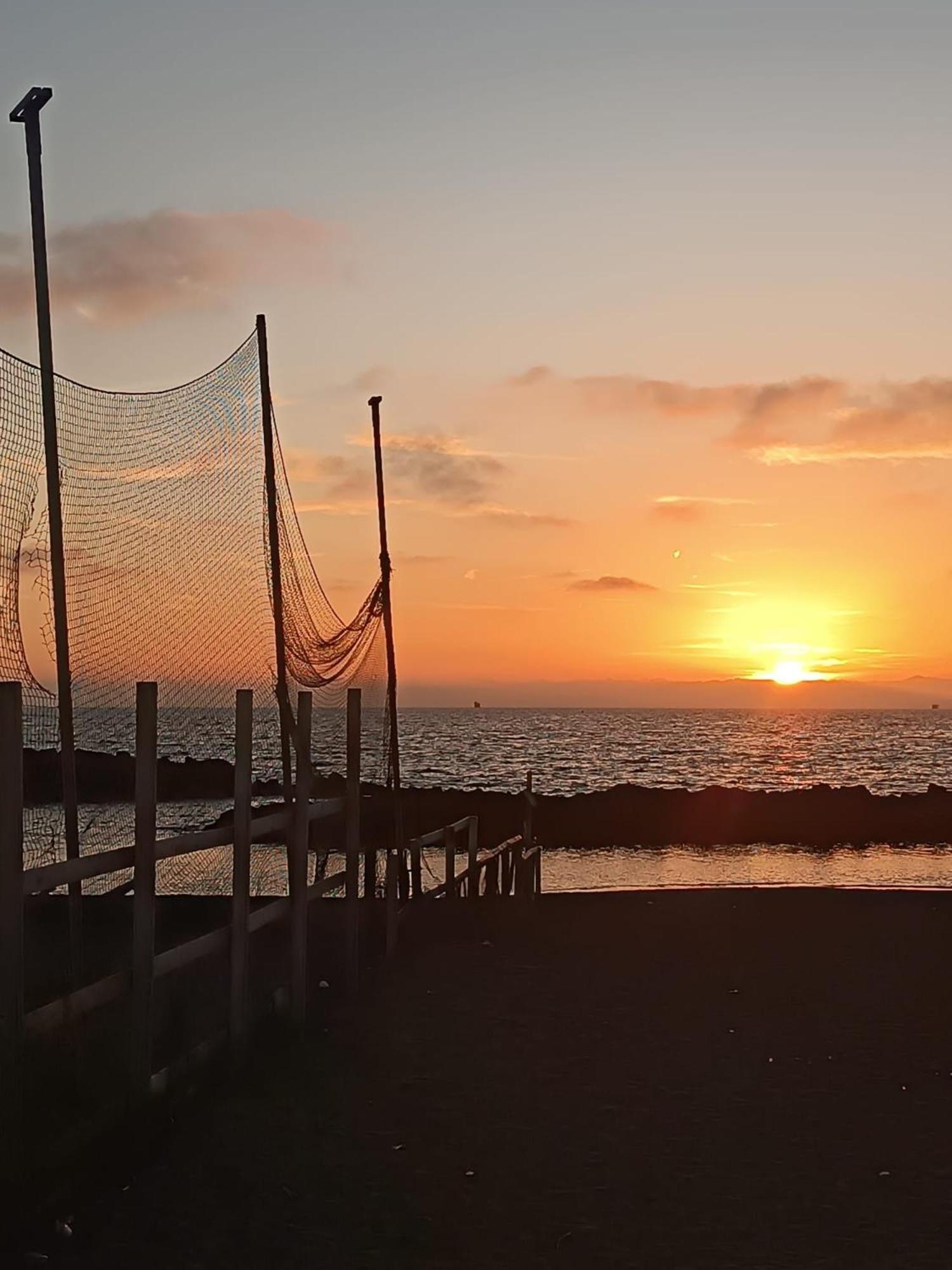 Armareaoverseassuites 1 Fiumicino Bagian luar foto