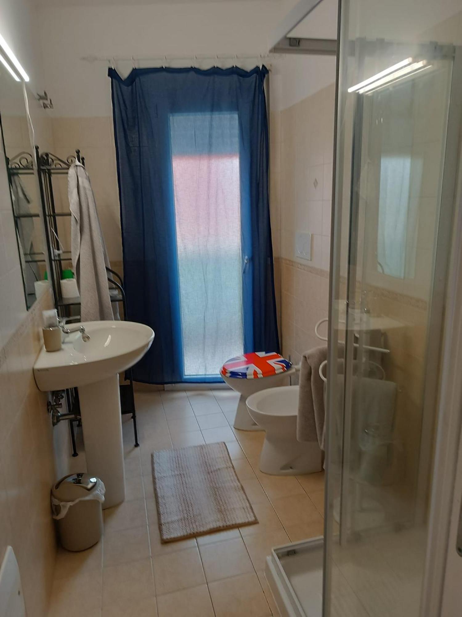 Armareaoverseassuites 1 Fiumicino Bagian luar foto