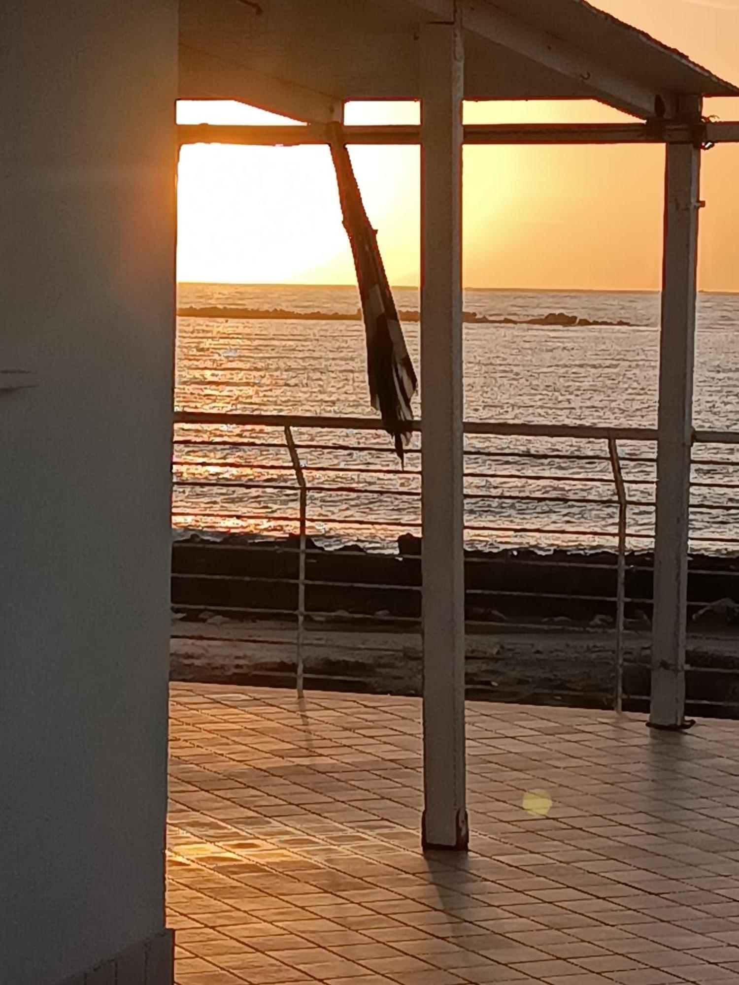 Armareaoverseassuites 1 Fiumicino Bagian luar foto