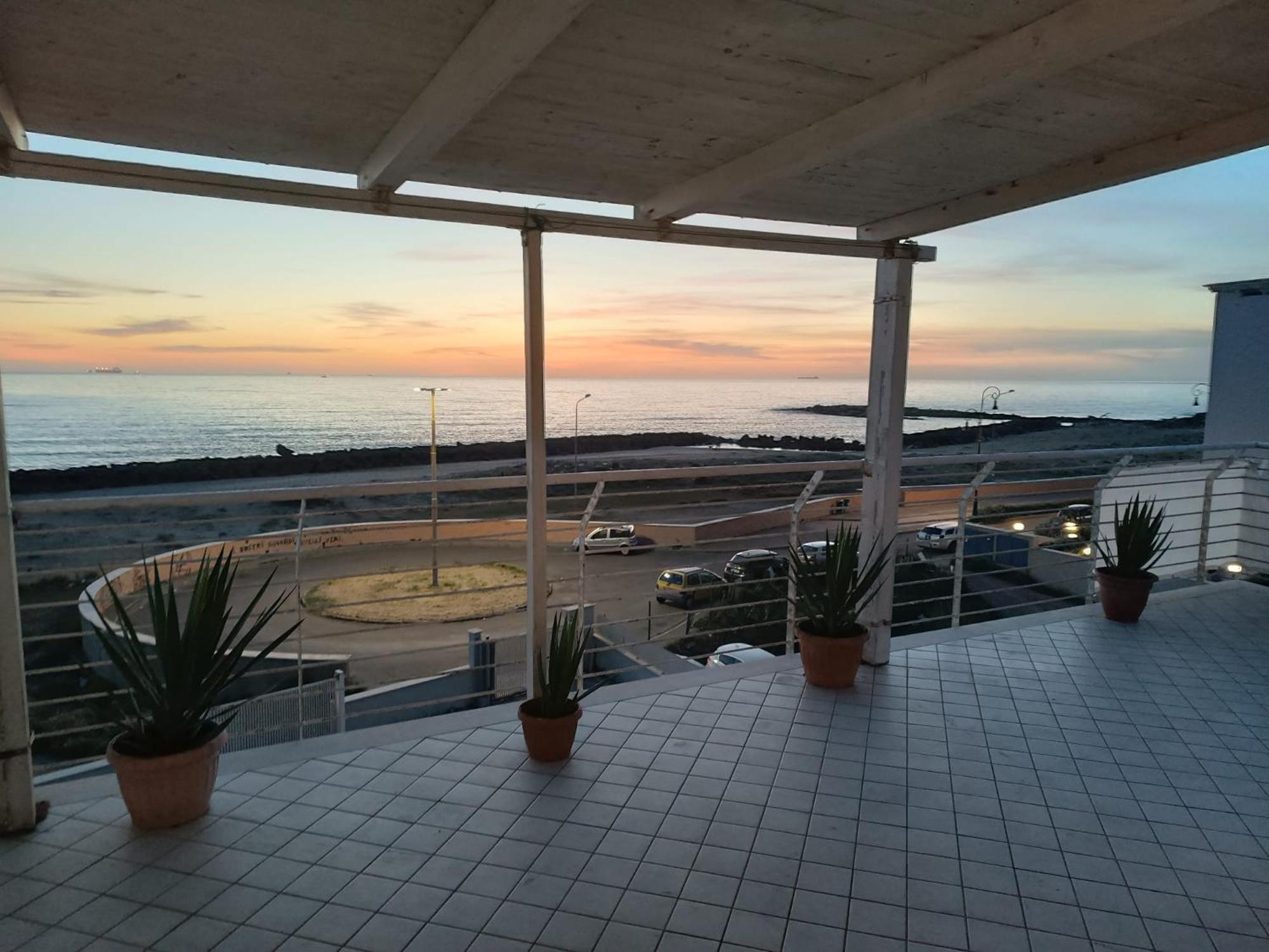 Armareaoverseassuites 1 Fiumicino Bagian luar foto